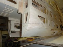 Fuselage construction (172)